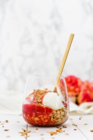 Strawberry Rhubarb Toasted Oat Sundae | cookinginmygenes.com