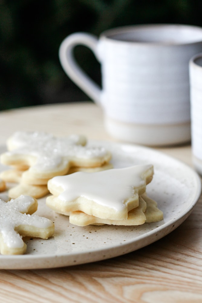 What's In Season - What to Cook in December from cookinginmygenes.com