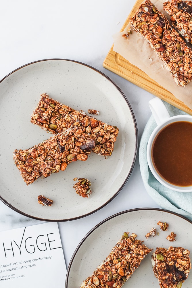 What's In Season - Recipes to Make in March | cookinginmygenes.com