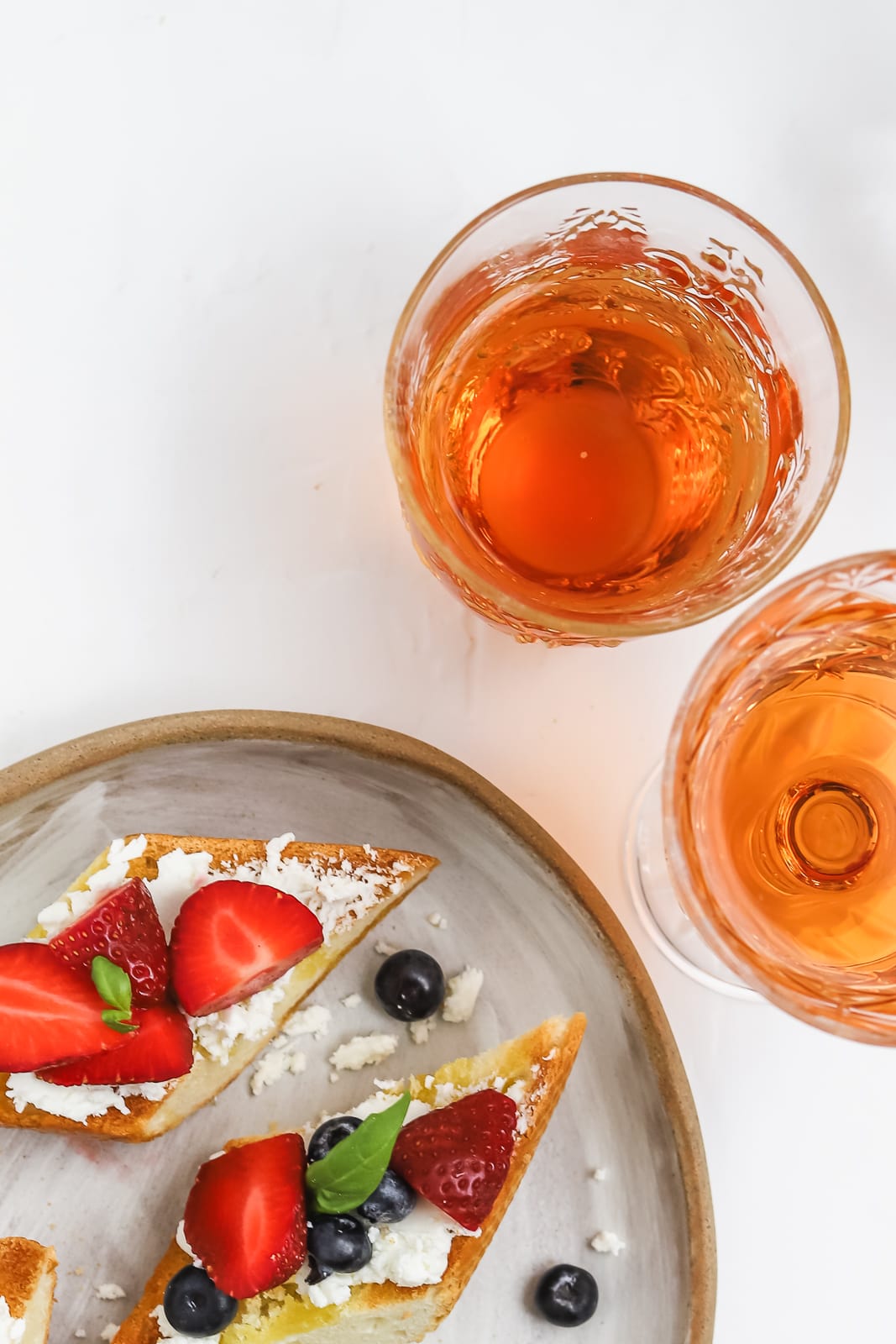 Mixed Summer Berry Goat Cheese Crostini Recipe