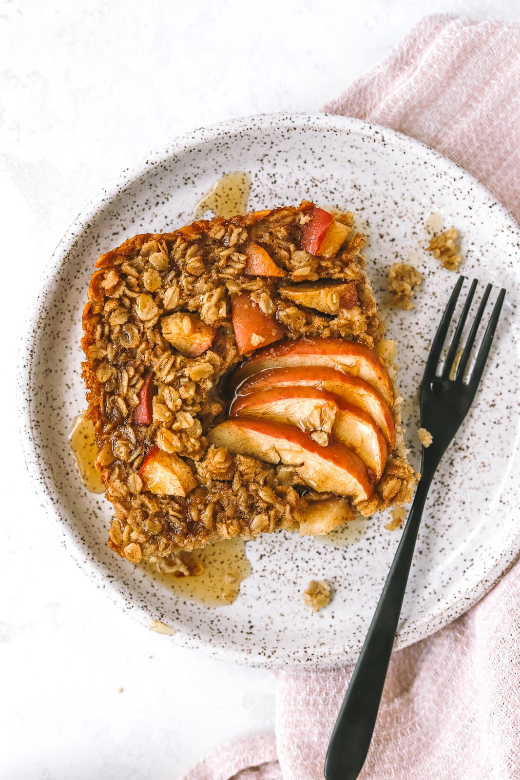 Apple Cinnamon Baked Oatmeal