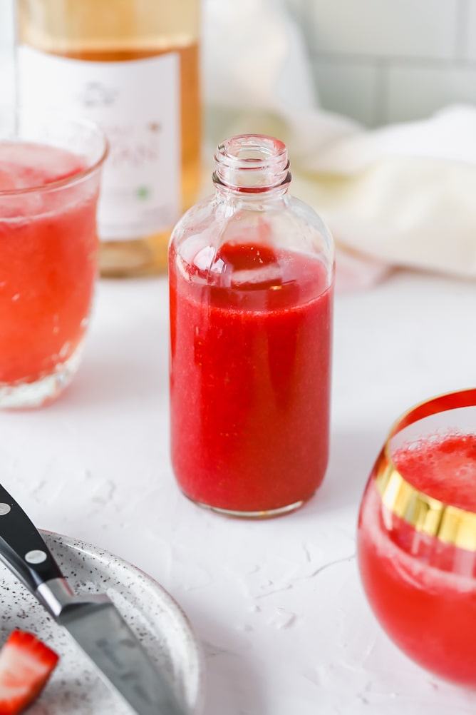 Strawberry Rosé Wine Spritzer Cocktail