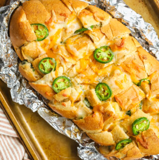 baked jalapeno popper pull apart bread