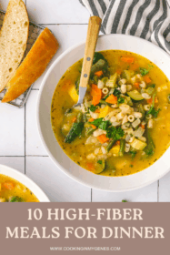 minestrone soup in a bowl